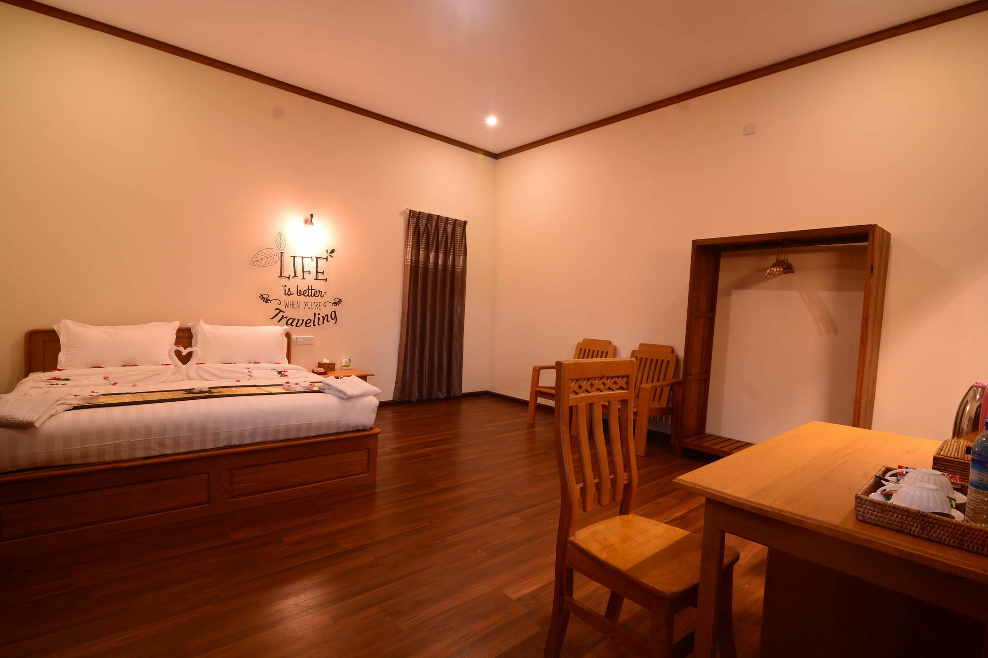 Westay @ Bagan Lotus Hotel Экстерьер фото