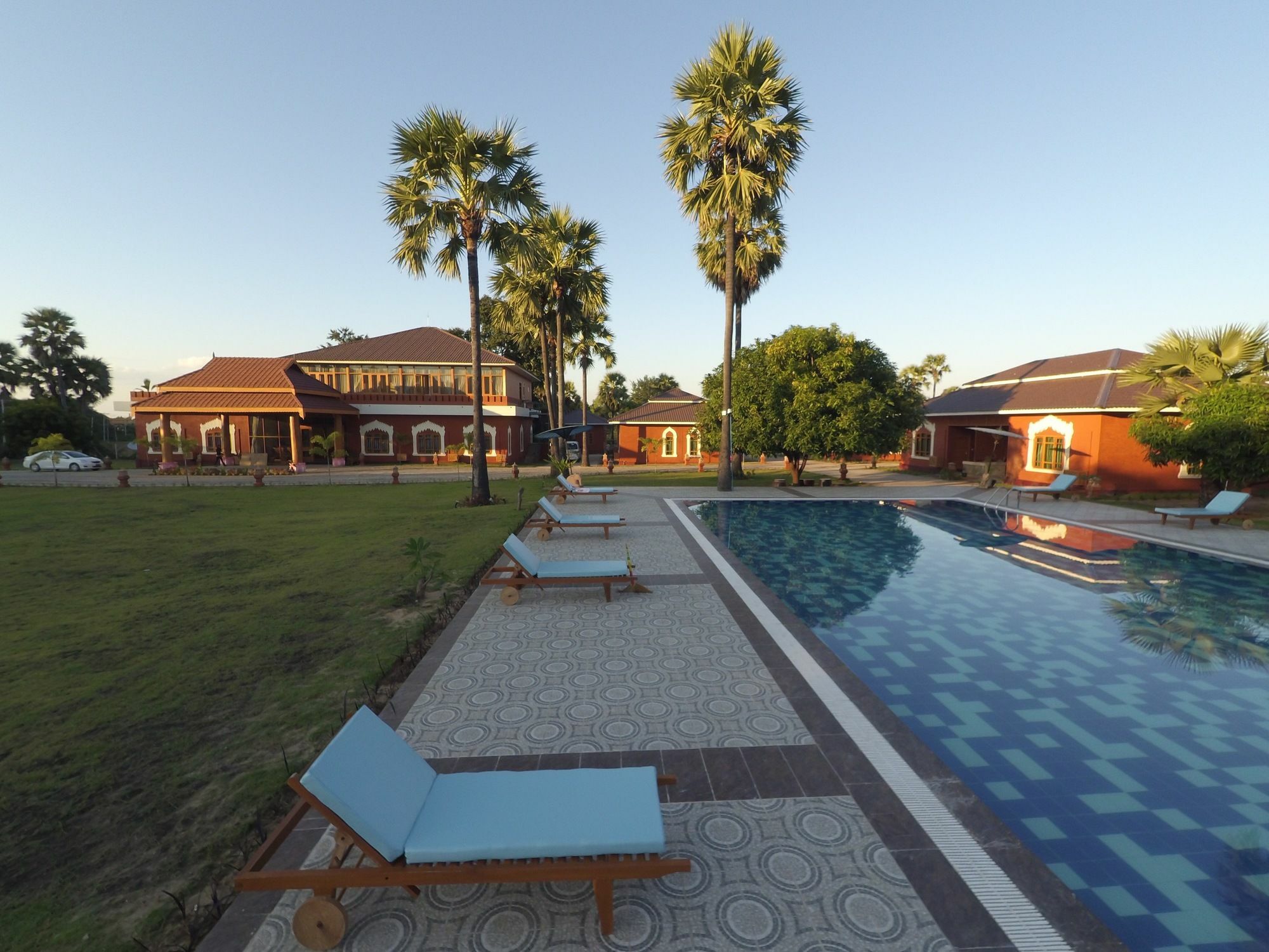 Westay @ Bagan Lotus Hotel Экстерьер фото