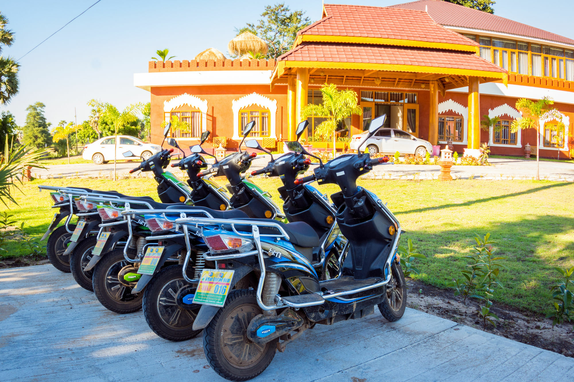 Westay @ Bagan Lotus Hotel Экстерьер фото